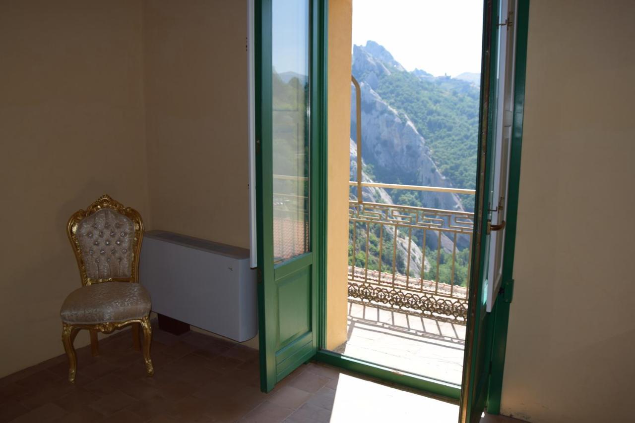 Arm' Gervasio La Residenza Hotel Castelmezzano Exterior photo